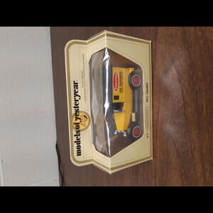 Models of Yesteryear 1937 Taystee Bread Delivery Van